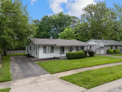 Exterior - 2409 Schon Dr, Cincinnati, OH 45231 photo 2 of 5