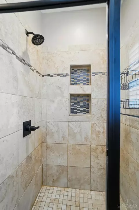 5757 W Fork Rd, Cincinnati, OH 45247 photo 41