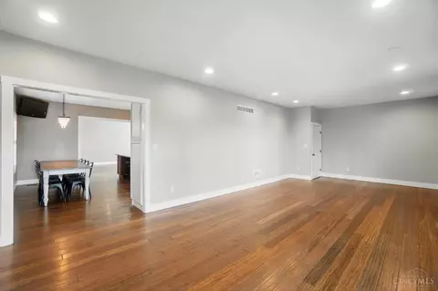 5757 W Fork Rd, Cincinnati, OH 45247 photo 12