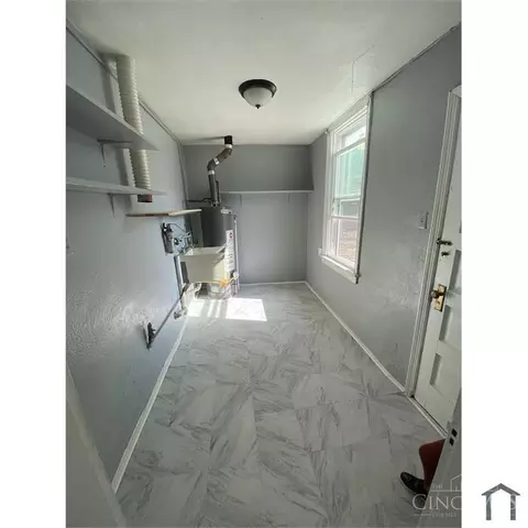 Other - 2196 Champlain St, Cincinnati, OH 45214 photo 2 of 9