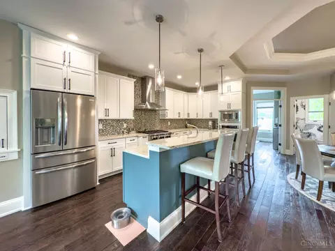 Kitchen - 463 Strafer St, Cincinnati, OH 45226 photo 1 of 3