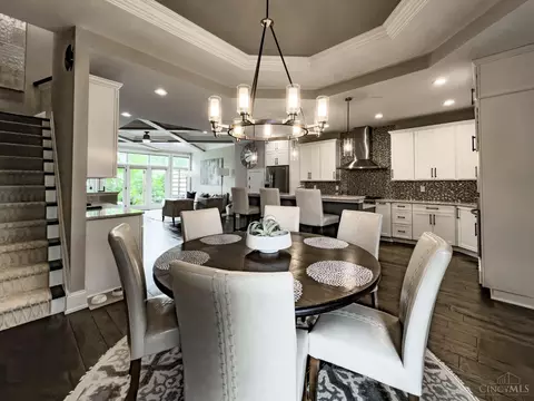 Dining - 463 Strafer St, Cincinnati, OH 45226 photo 1 of 1