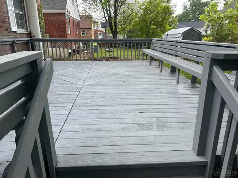 8468 Plainfield Rd, Cincinnati, OH 45236 photo 4
