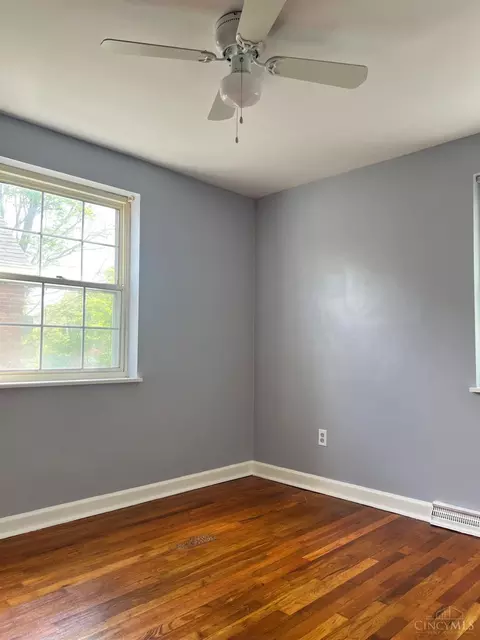 8468 Plainfield Rd, Cincinnati, OH 45236 photo 10