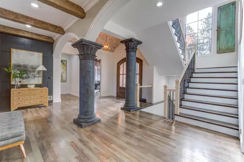 6880 Euclid Ave, Cincinnati, OH 45243 photo 3