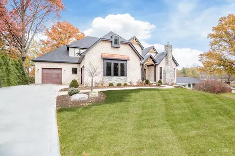6880 Euclid Ave, Cincinnati, OH 45243 photo 2