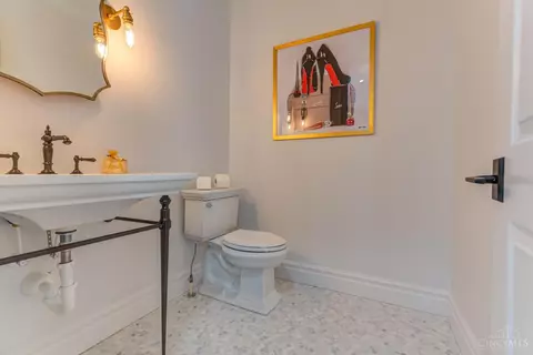 6880 Euclid Ave, Cincinnati, OH 45243 photo 23