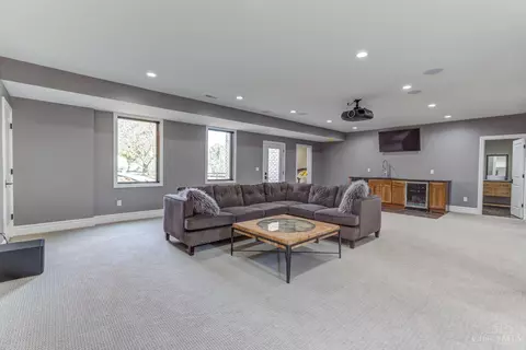 6880 Euclid Ave, Cincinnati, OH 45243 photo 35
