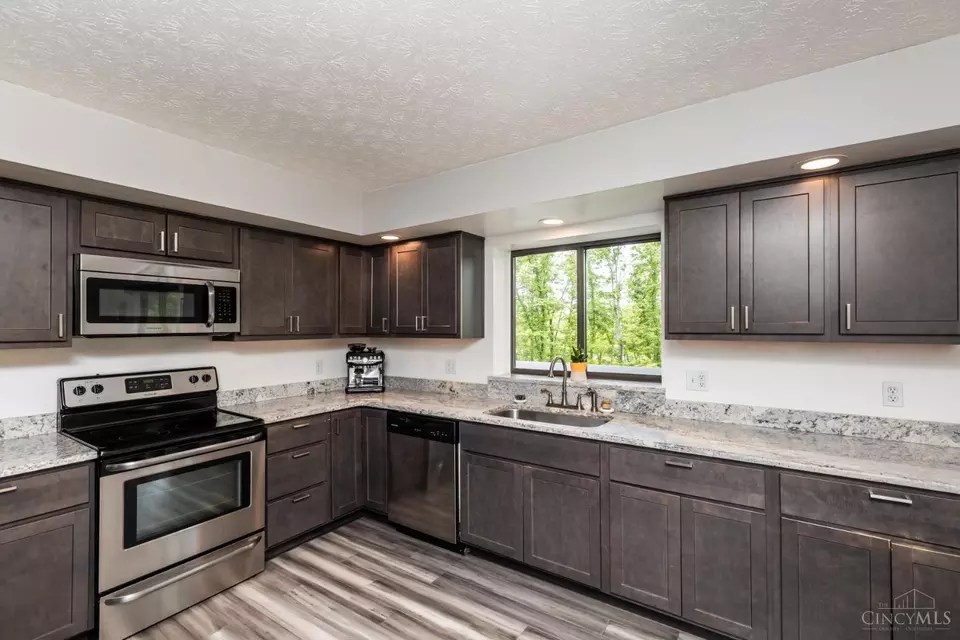  4211 Rybolt Rd, Cincinnati, OH 45248 photo 23