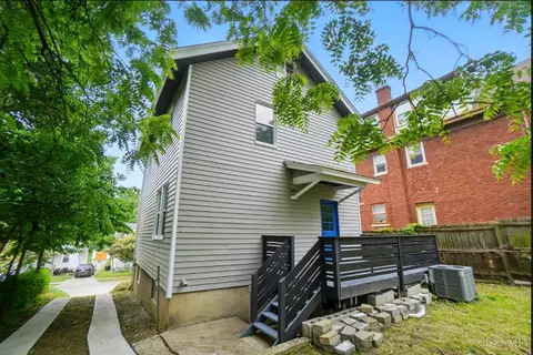 Exterior - 4524 Clearview Ave, Cincinnati, OH 45205 photo 8 of 15
