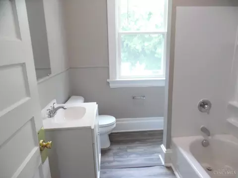 2009 Ryan Ave, Cincinnati, OH 45219 photo 13