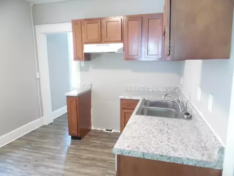 2009 Ryan Ave, Cincinnati, OH 45219 photo 9