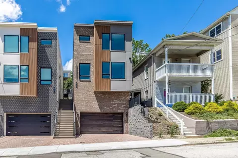 429 Stanley Ave, Cincinnati, OH 45226
