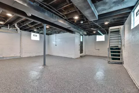 3937 Paxton Ave, Cincinnati, OH 45209 photo 21