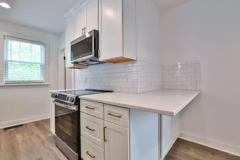 3937 Paxton Ave, Cincinnati, OH 45209 photo 14