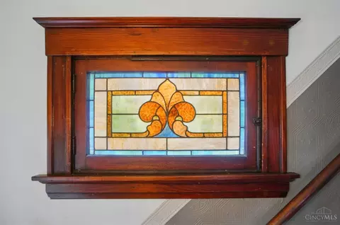 Entry Way - 3148 Markbreit Ave, Cincinnati, OH 45209 photo 2 of 3
