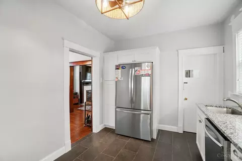 Kitchen - 3148 Markbreit Ave, Cincinnati, OH 45209 photo 4 of 4