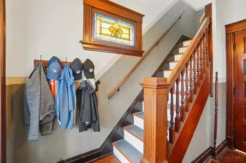 Entry Way - 3148 Markbreit Ave, Cincinnati, OH 45209 photo 1 of 3