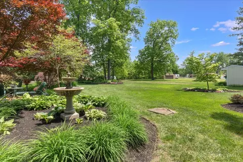 Exterior - 5672 Cox Smith Rd, Mason, OH 45040 photo 8 of 20