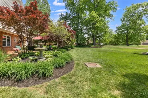 Exterior - 5672 Cox Smith Rd, Mason, OH 45040 photo 11 of 20