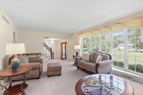 Living - 5672 Cox Smith Rd, Mason, OH 45040 photo 1 of 6