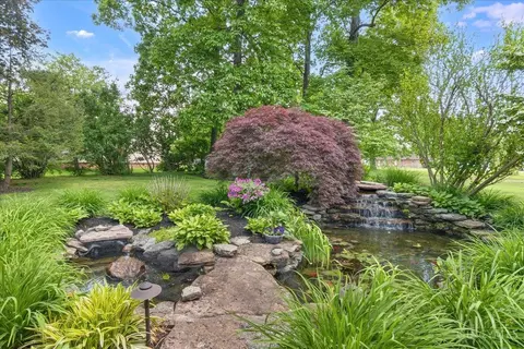 Exterior - 5672 Cox Smith Rd, Mason, OH 45040 photo 6 of 20