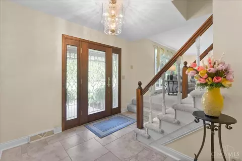 Entry Way - 5672 Cox Smith Rd, Mason, OH 45040 photo 1 of 3