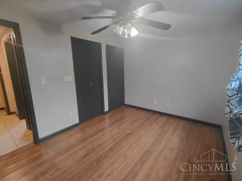 2454 Mustang Dr, Cincinnati, OH 45211 photo 10
