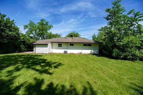 Exterior - 2389 Aquarius Dr, Cincinnati, OH 45231 photo 5 of 6