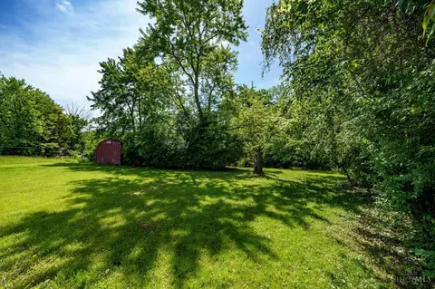 Exterior - 2389 Aquarius Dr, Cincinnati, OH 45231 photo 3 of 6