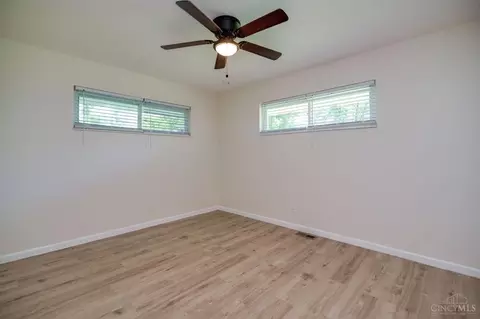 Bedroom - 2389 Aquarius Dr, Cincinnati, OH 45231 photo 1 of 8
