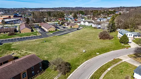 600 Leo Dr, Hamilton, OH 45013 photo 4