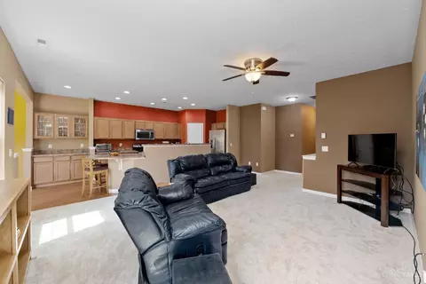 Living - 164 Shanda Dr, Monroe, OH 45050 photo 3 of 3
