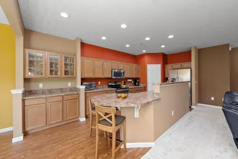 Kitchen - 164 Shanda Dr, Monroe, OH 45050 photo 1 of 4