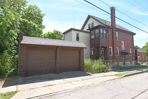 Exterior - 266 Bodmann Ave, Cincinnati, OH 45219 photo 13 of 14