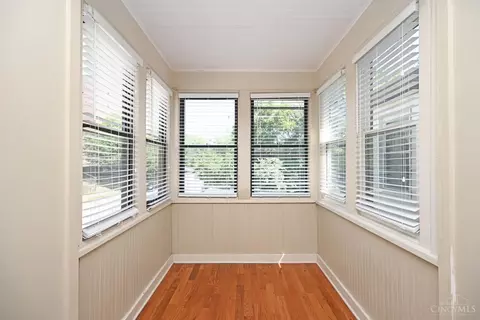 Exterior - 266 Bodmann Ave, Cincinnati, OH 45219 photo 6 of 14