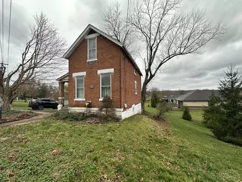 6721 Hillside Ave, Cincinnati, OH 45233