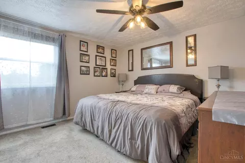 Bedroom - 687 Ridgeview Dr, Harrison, OH 45030 photo 1 of 3