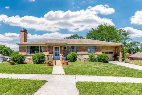 2755 Roseann Ln, Cincinnati, OH 45239