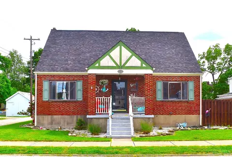 108 Third St, Brookville, IN 47012
