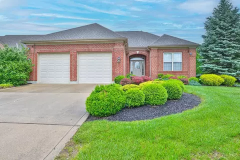 11724 Thayer Ln, Cincinnati, OH 45249