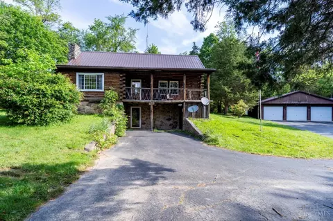 7385 Cave Rd, Bainbridge, OH 45612