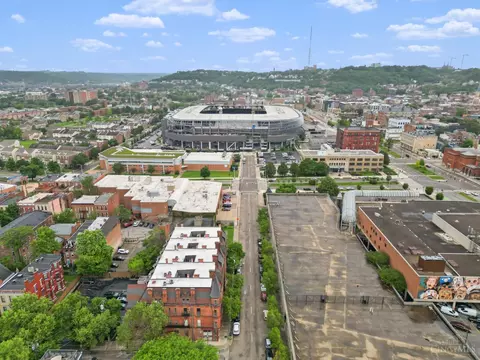 View/Area - 1209 Central Ave, Cincinnati, OH 45214 photo 3 of 5
