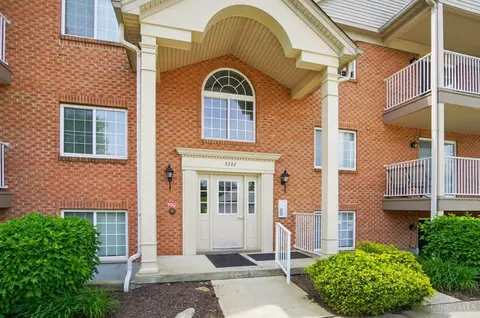 3332 Emerald Lakes Dr, Cincinnati, OH 45211