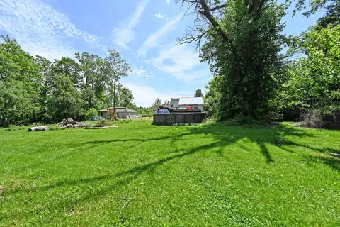Exterior - 1834 Miles Rd, Cincinnati, OH 45231 photo 9 of 12
