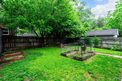 6816 Plainfield Rd, Silverton, OH 45236 photo 30