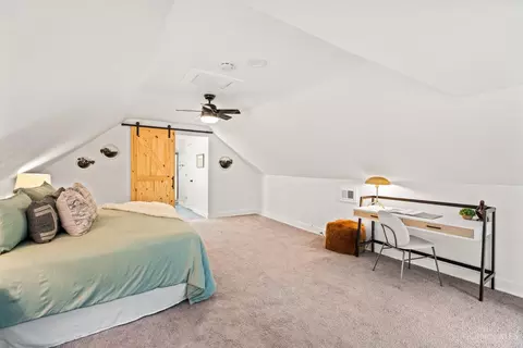 6816 Plainfield Rd, Silverton, OH 45236 photo 12