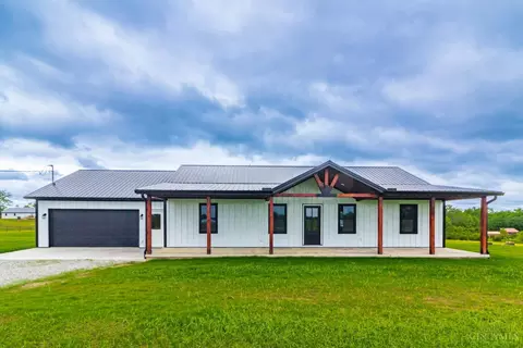 209 Earthwood Ln, West Union, OH 45693