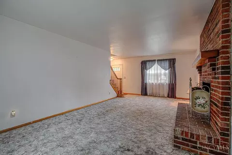 Living - 112 Joyce Ave, Harrison, OH 45030 photo 3 of 4