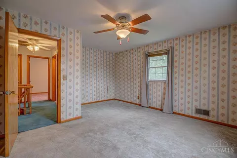 Bedroom - 112 Joyce Ave, Harrison, OH 45030 photo 6 of 9